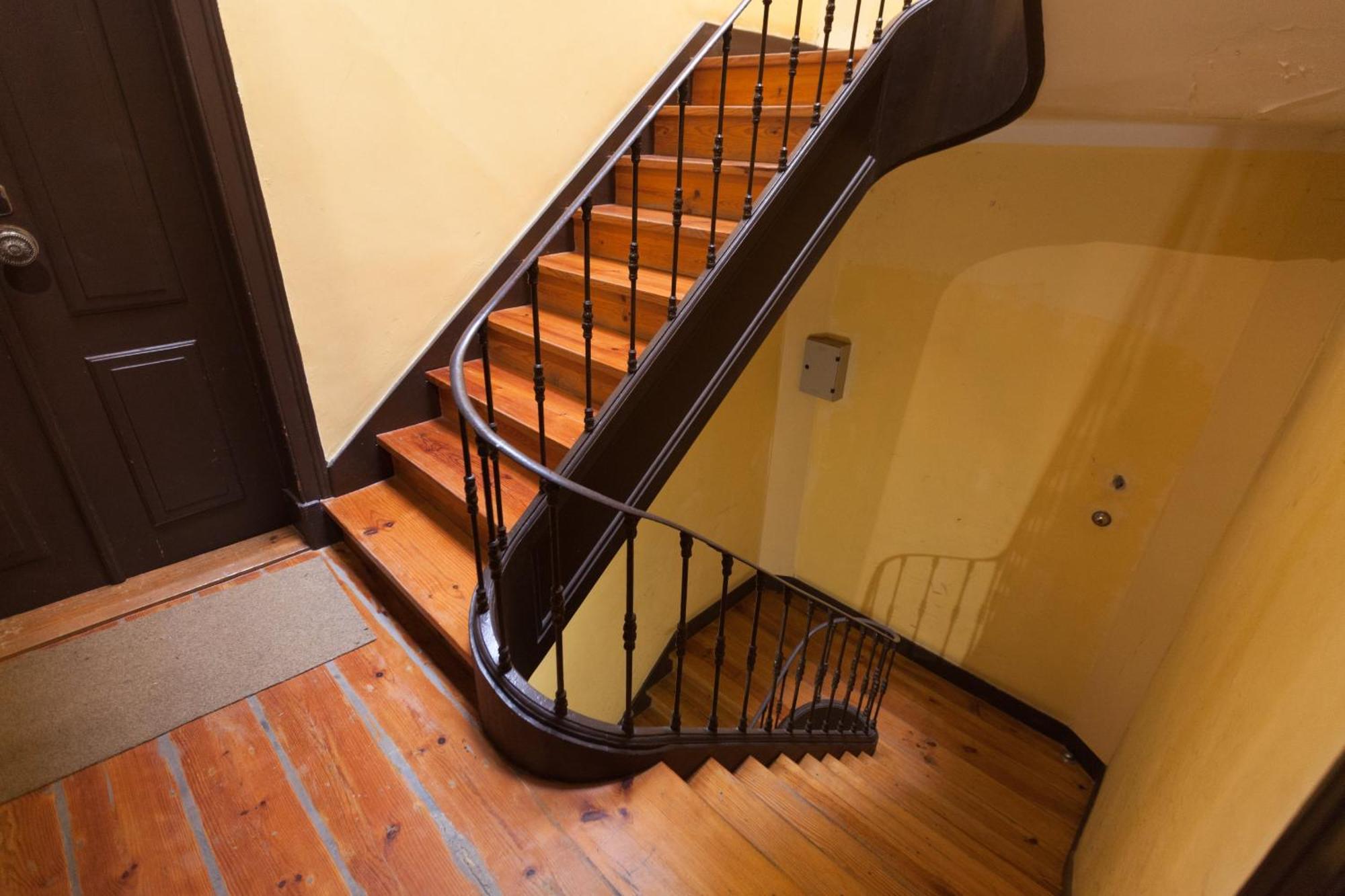 Flh Mouros Spacious Apartamento *