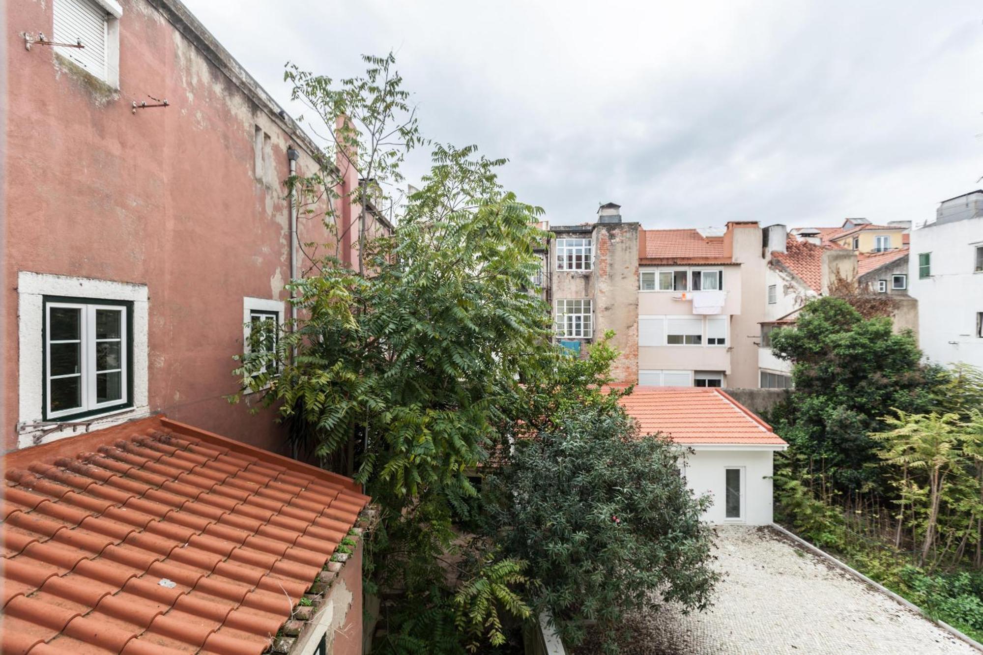 Flh Mouros Spacious Apartamento Lisboa